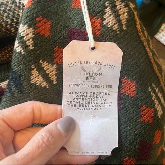 NWT Cotton & Rye Women's Southwestern Fringe Poncho Sweater Olive Brown size S - Picture 12 of 13